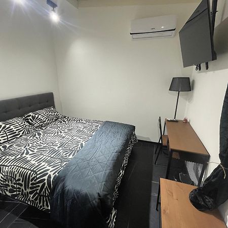 Indipendent House 29R Apartment Catania Ngoại thất bức ảnh
