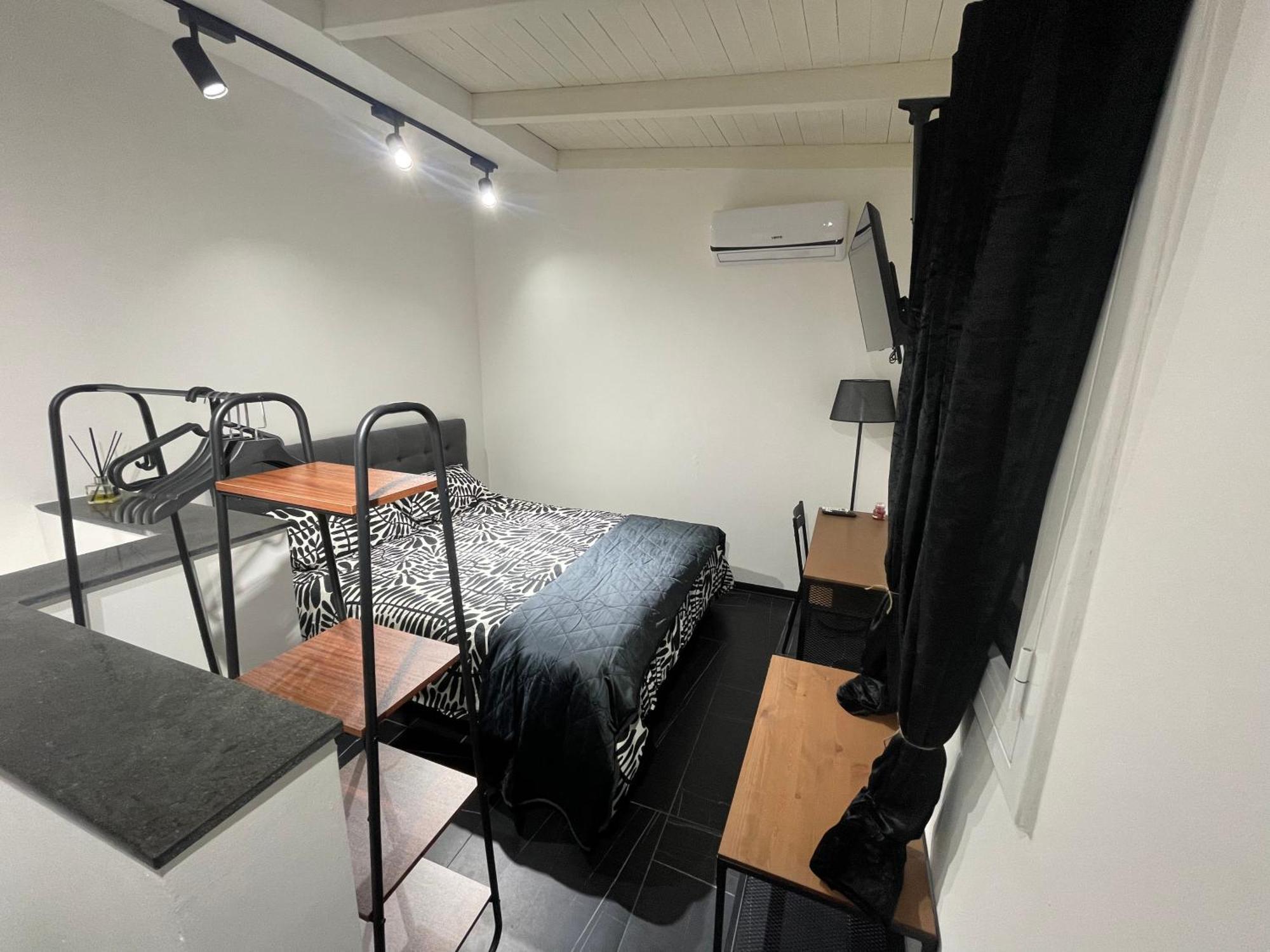 Indipendent House 29R Apartment Catania Ngoại thất bức ảnh